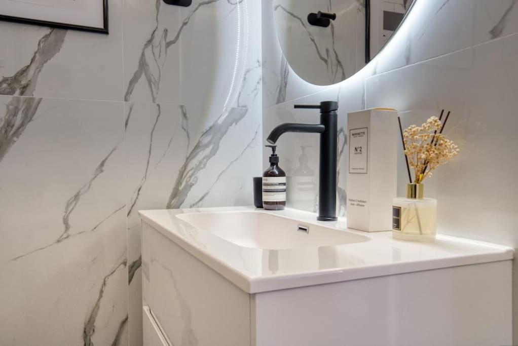 Italianflat - Canal Couture, Navigli Luxury Retreat Mediolan Zewnętrze zdjęcie