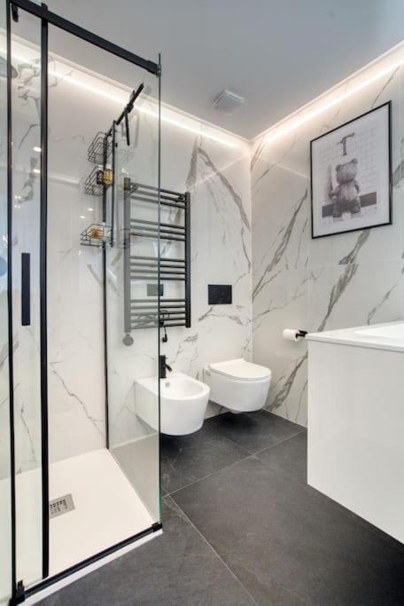 Italianflat - Canal Couture, Navigli Luxury Retreat Mediolan Zewnętrze zdjęcie